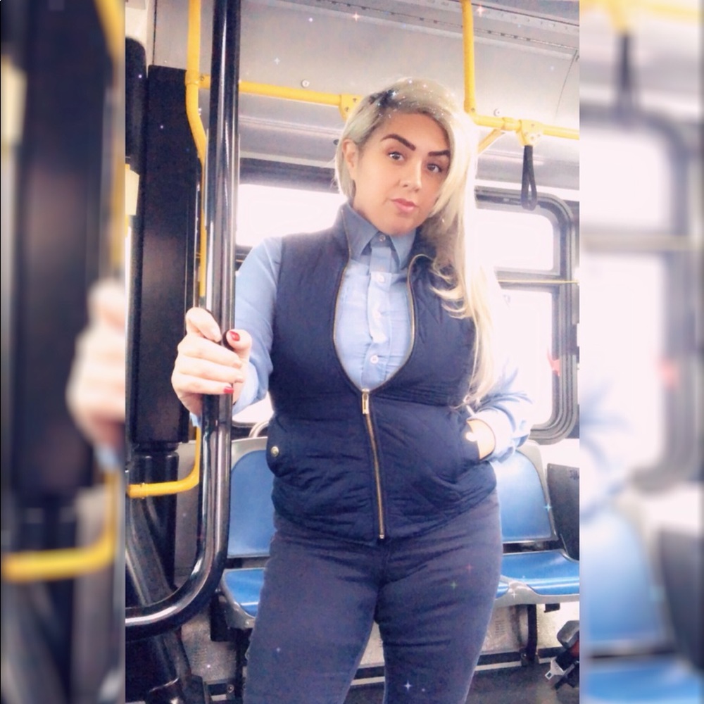 Meet your Posher, Janady